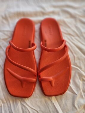 Crocs Miami Toe Loop Women's Orange Slide Sandals